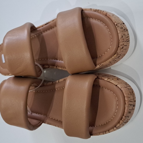 Steve Madden Defuse Leather Wedge Slide - Picture 7 of 7